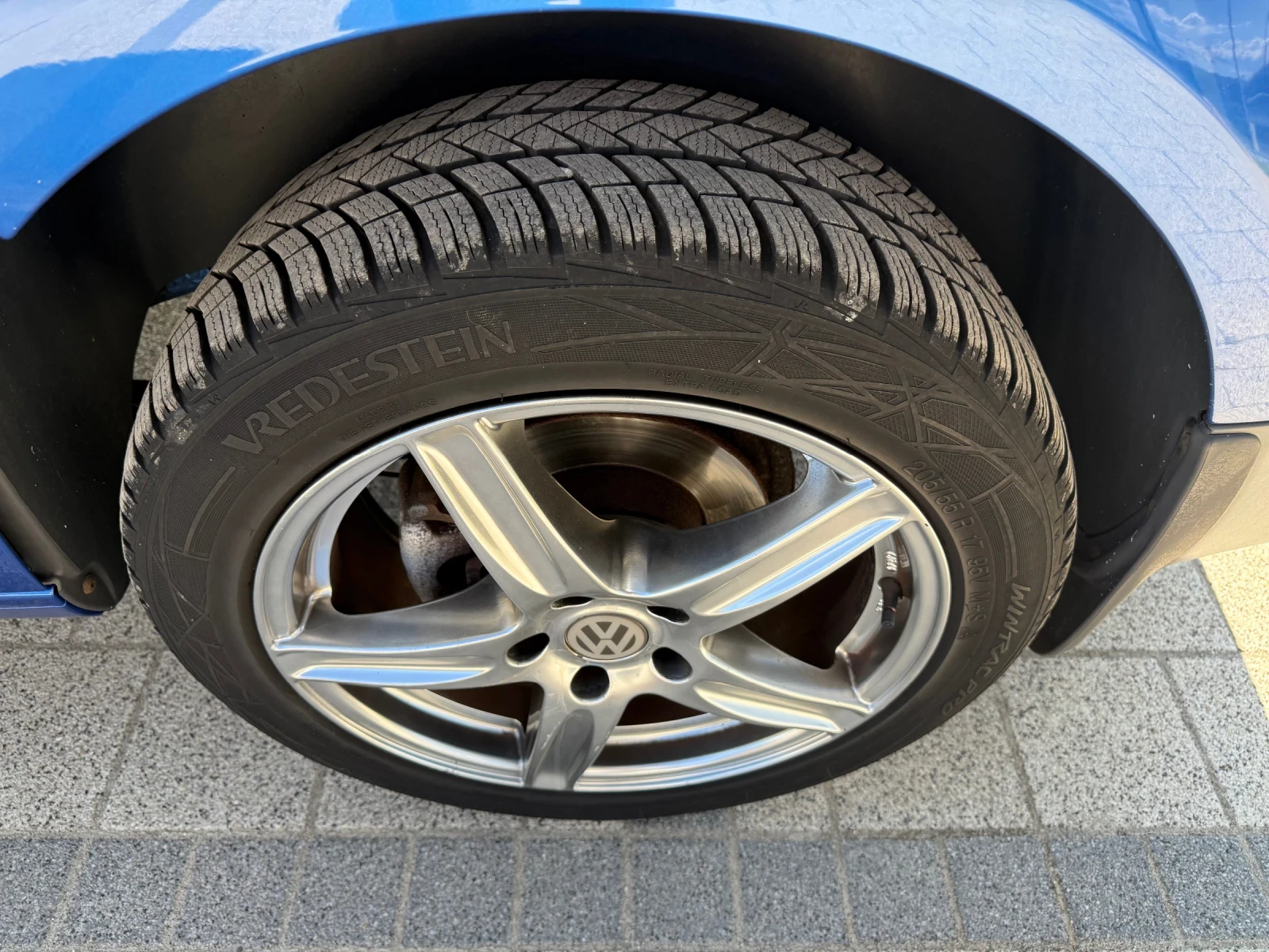 VW Caddy 1.6 7-местен Климатик  | Mobile.bg — изображение 16