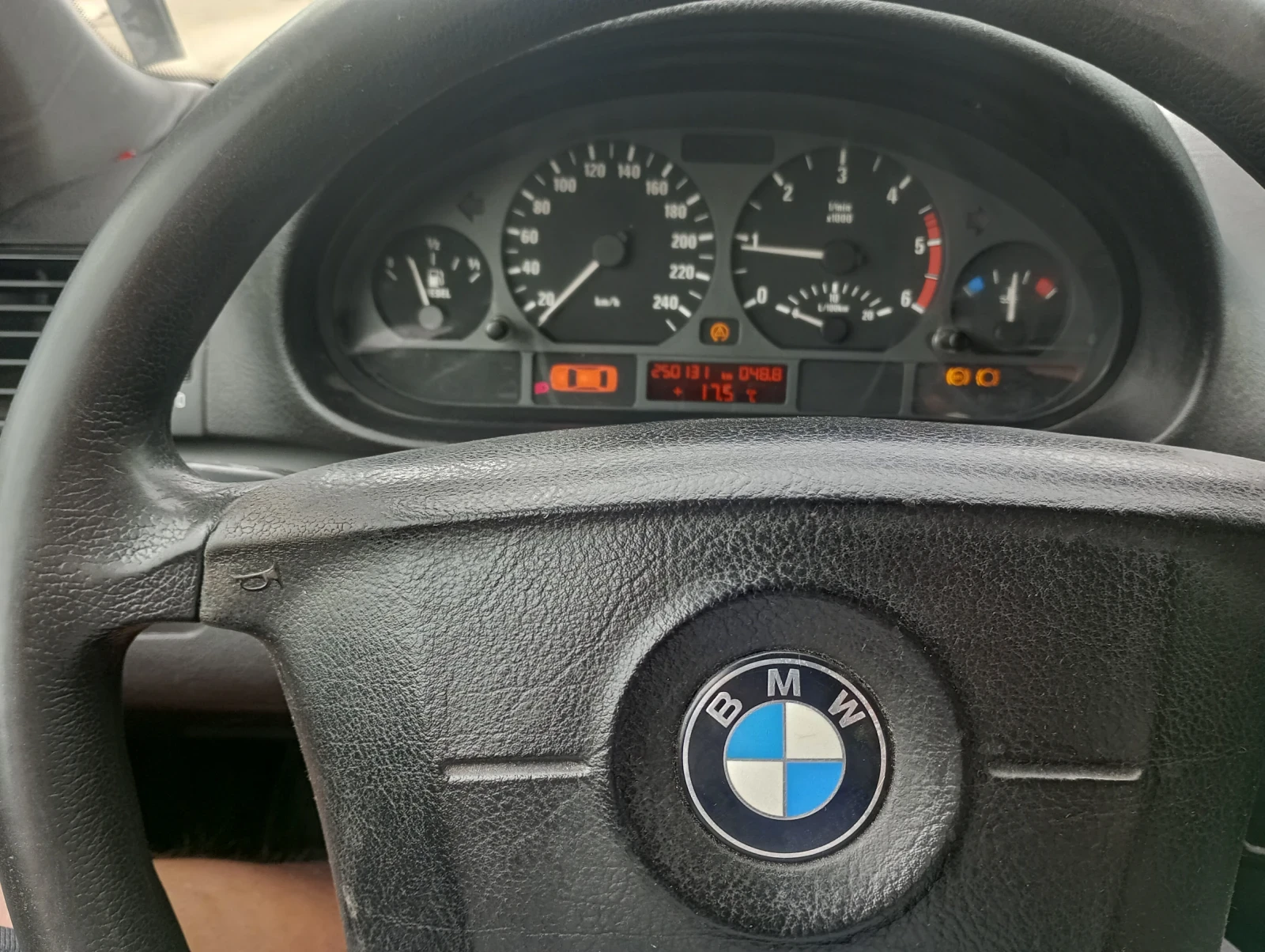 BMW 320 Е46, 320d - изображение 10