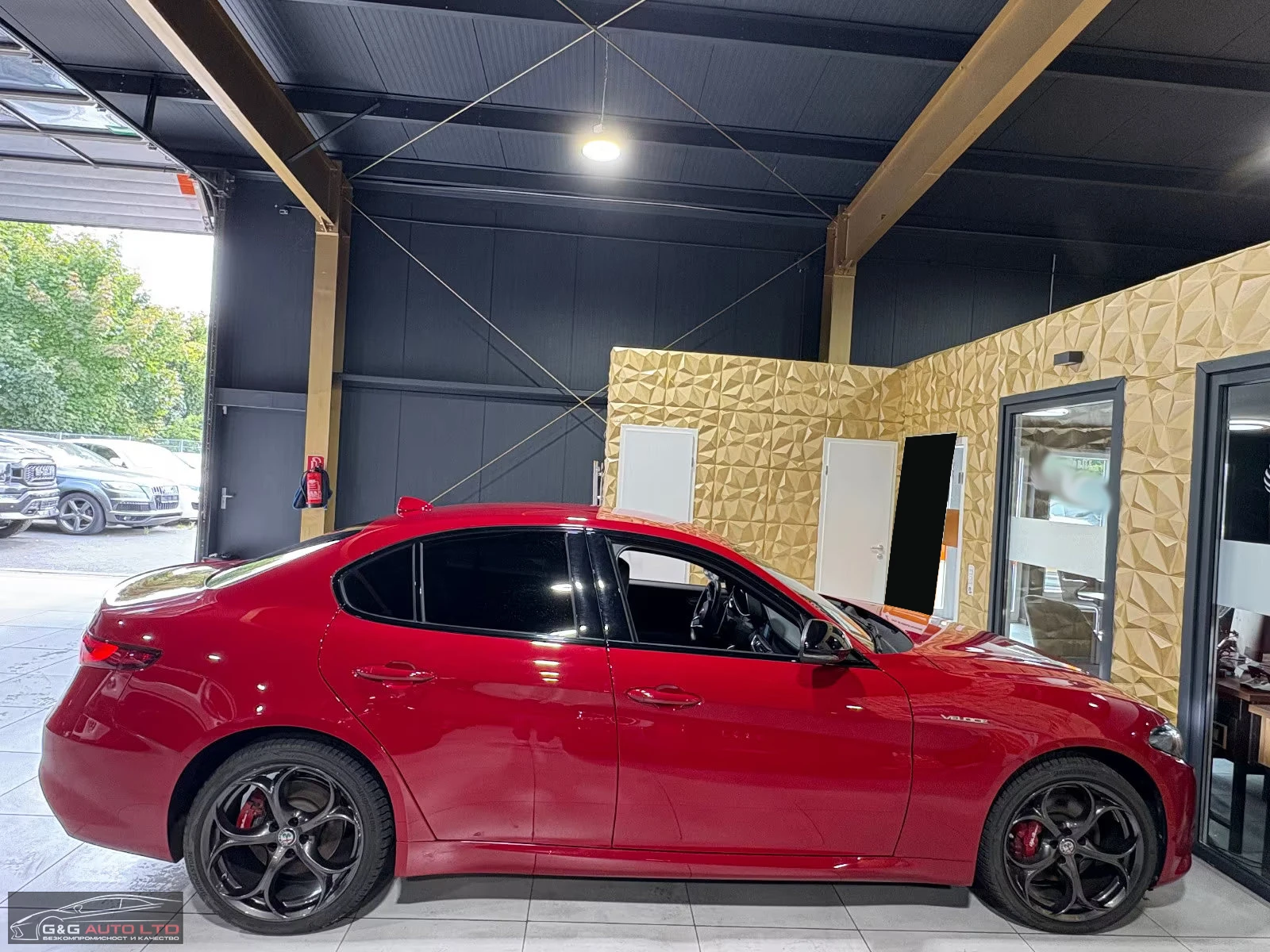 Alfa Romeo Giulia VELOCE/Q4/280HP/BI-XEN/H&K/CAM/MEMO/NAVI/322g - изображение 6