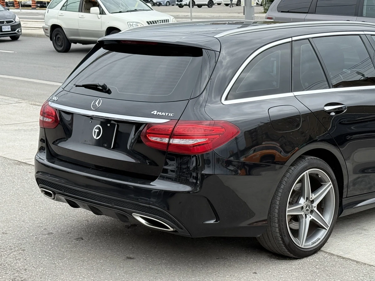 Mercedes-Benz C 300 4Matic 9G / AMG PKG  - изображение 4