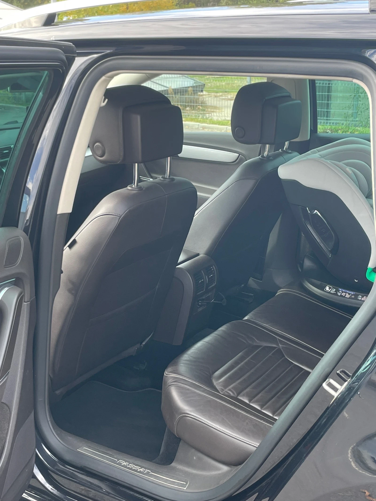 VW Passat 2.0 TDI 4Motion DSG 170  | Mobile.bg   8