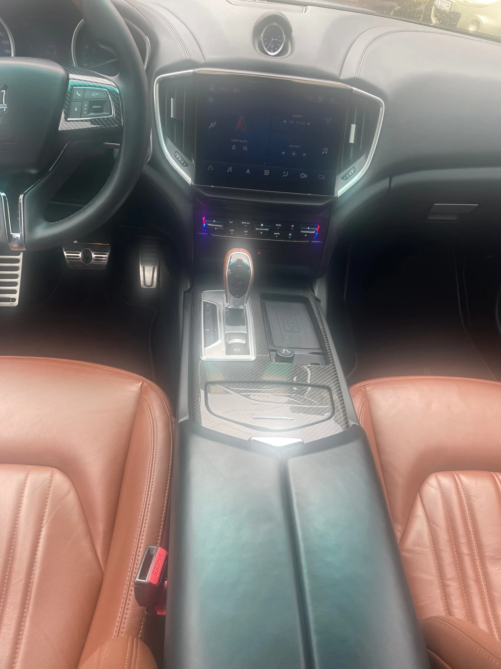 Maserati Ghibli SQ4 3.0 V6 404кс 🔝, снимка 10 - Автомобили и джипове - 52381975