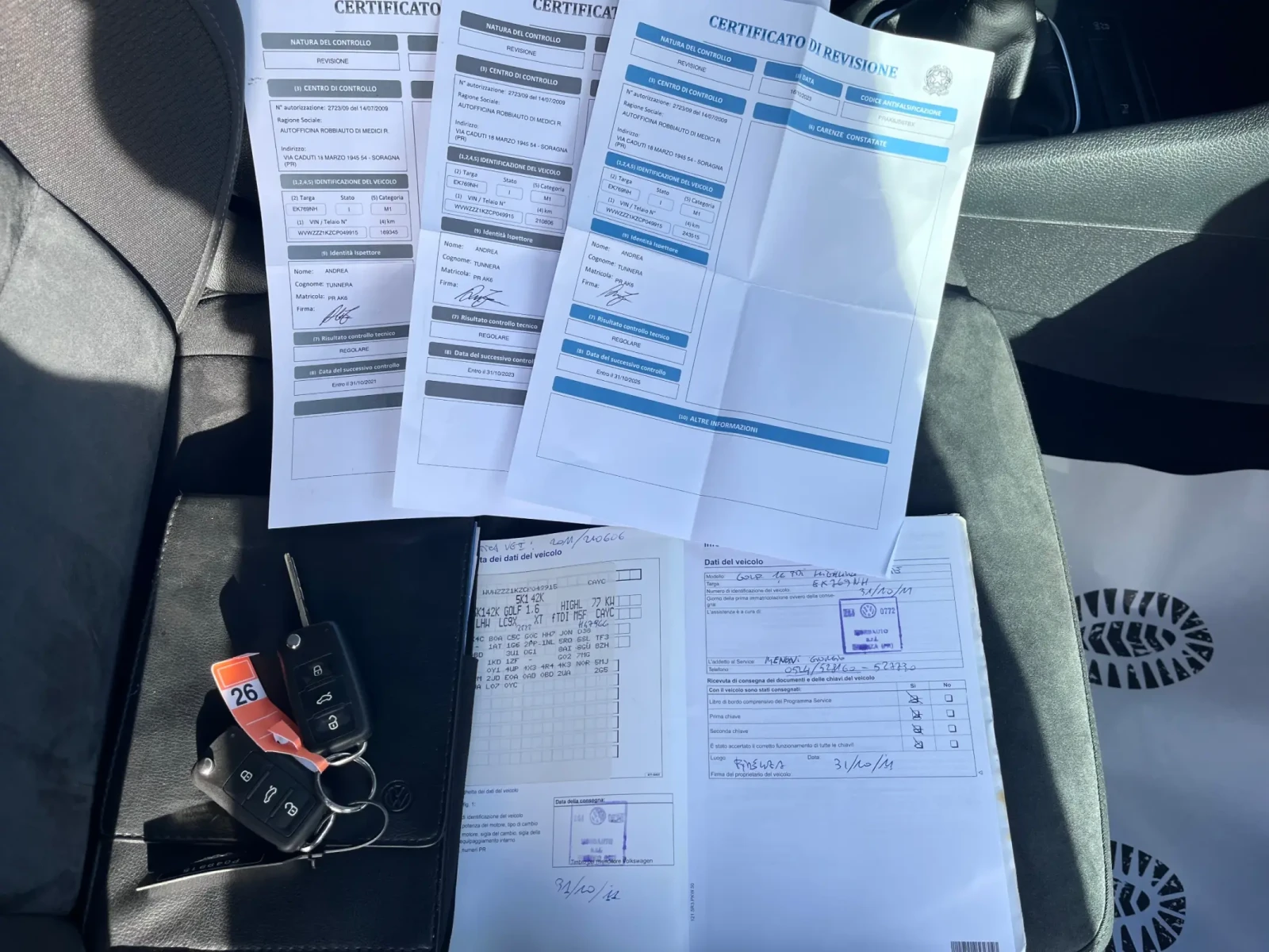 VW Golf 1.6Tdi HighLine | Mobile.bg   16