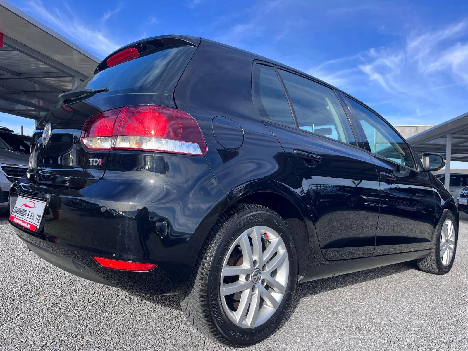 VW Golf 1.6Tdi HighLine | Mobile.bg   5