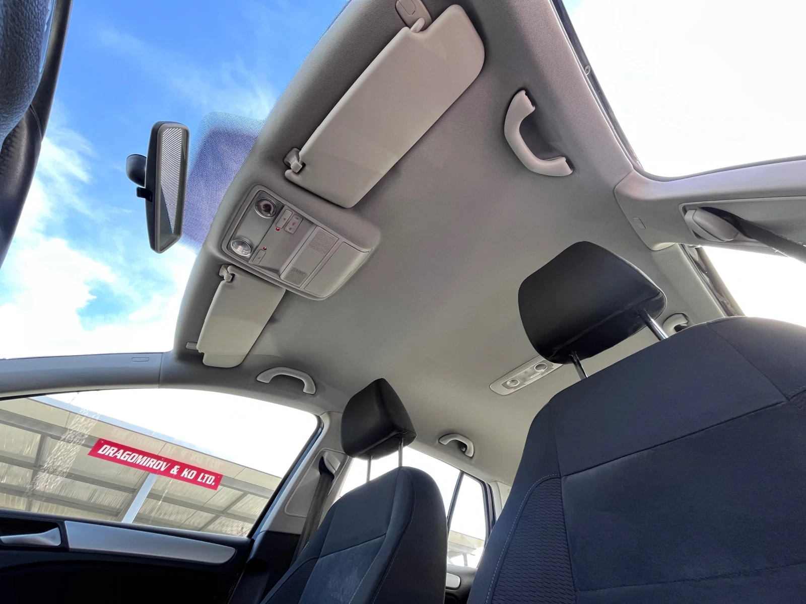 VW Golf 1.6Tdi HighLine | Mobile.bg   12