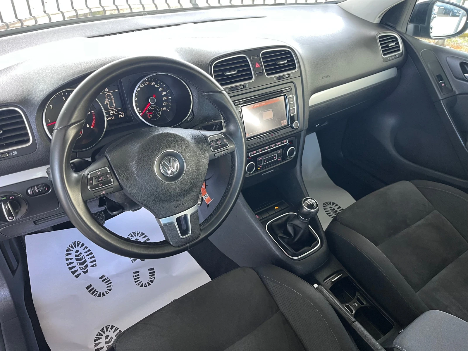 VW Golf 1.6Tdi HighLine | Mobile.bg   8