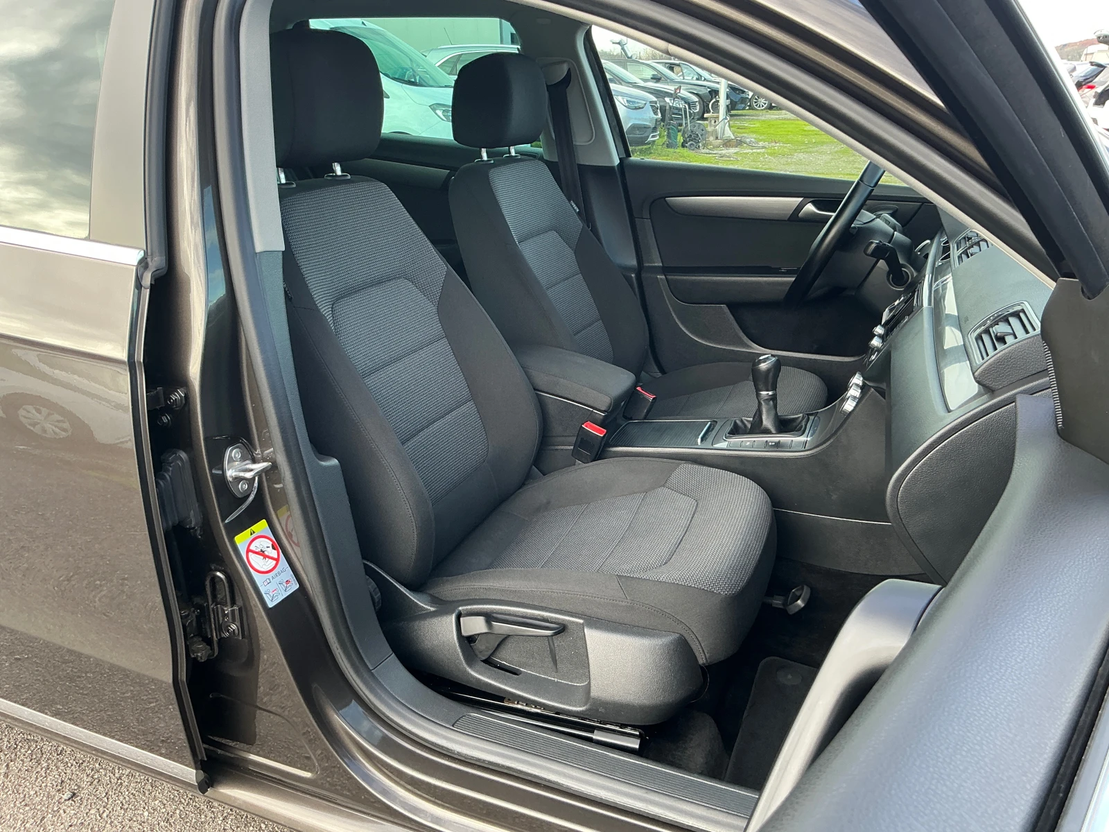 VW Passat 2.0 TDI | Mobile.bg   17