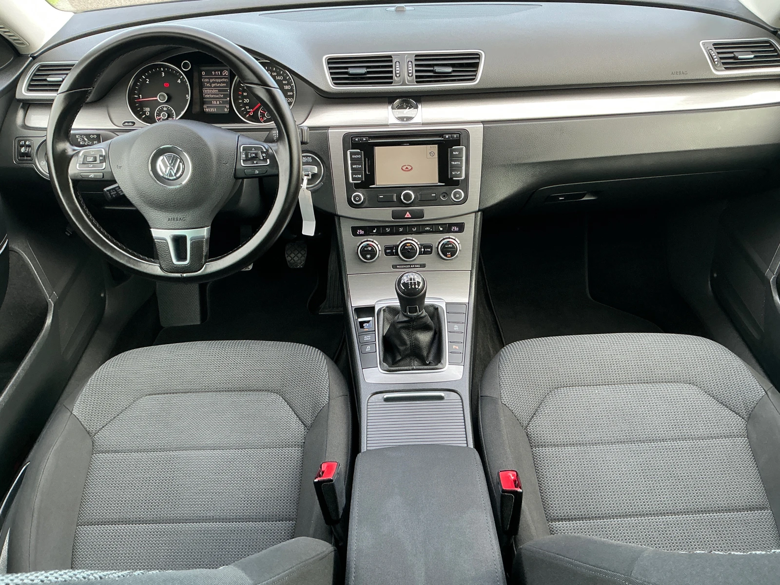 VW Passat 2.0 TDI | Mobile.bg   11