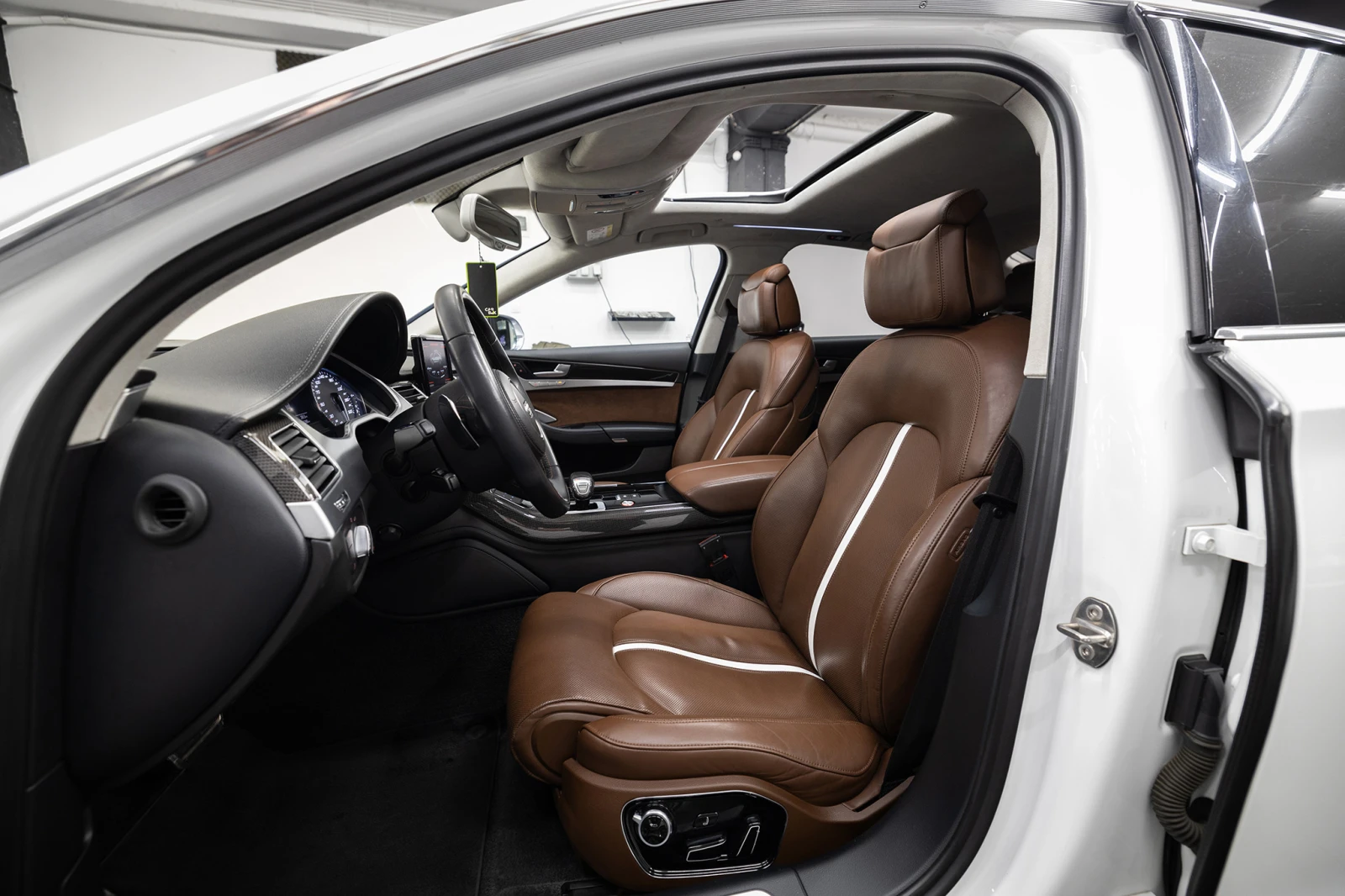 Audi S8 ABT/640hp/220000�� | Mobile.bg � ����������� 9