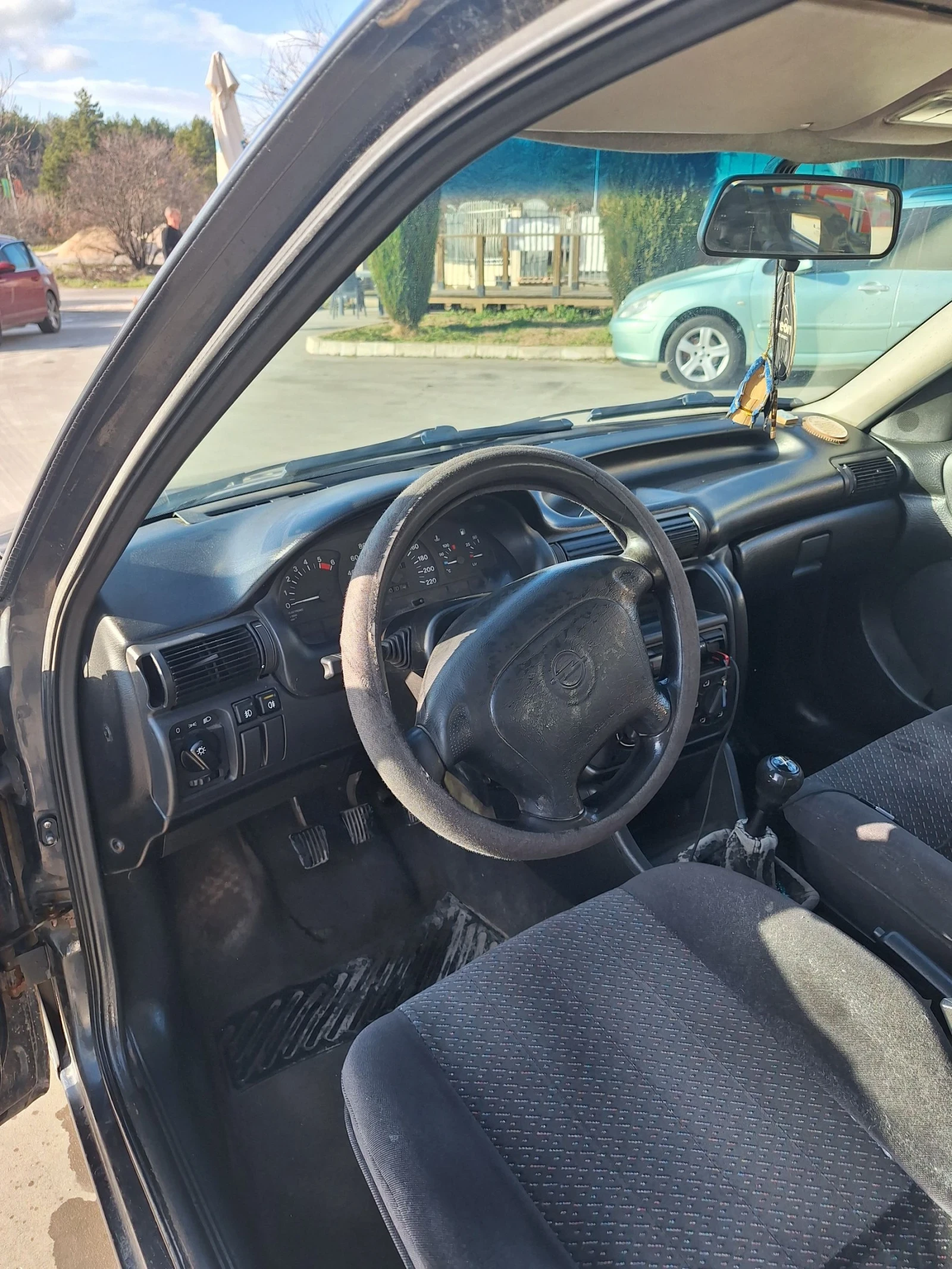 Opel Astra, снимка 4 - Автомобили и джипове - 53884117