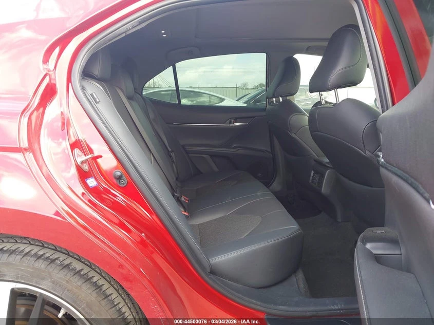 Toyota Camry 2.5L I-4 DI, DOHC, VVT, 206HP Front Wheel Drive | Mobile.bg � ����������� 8