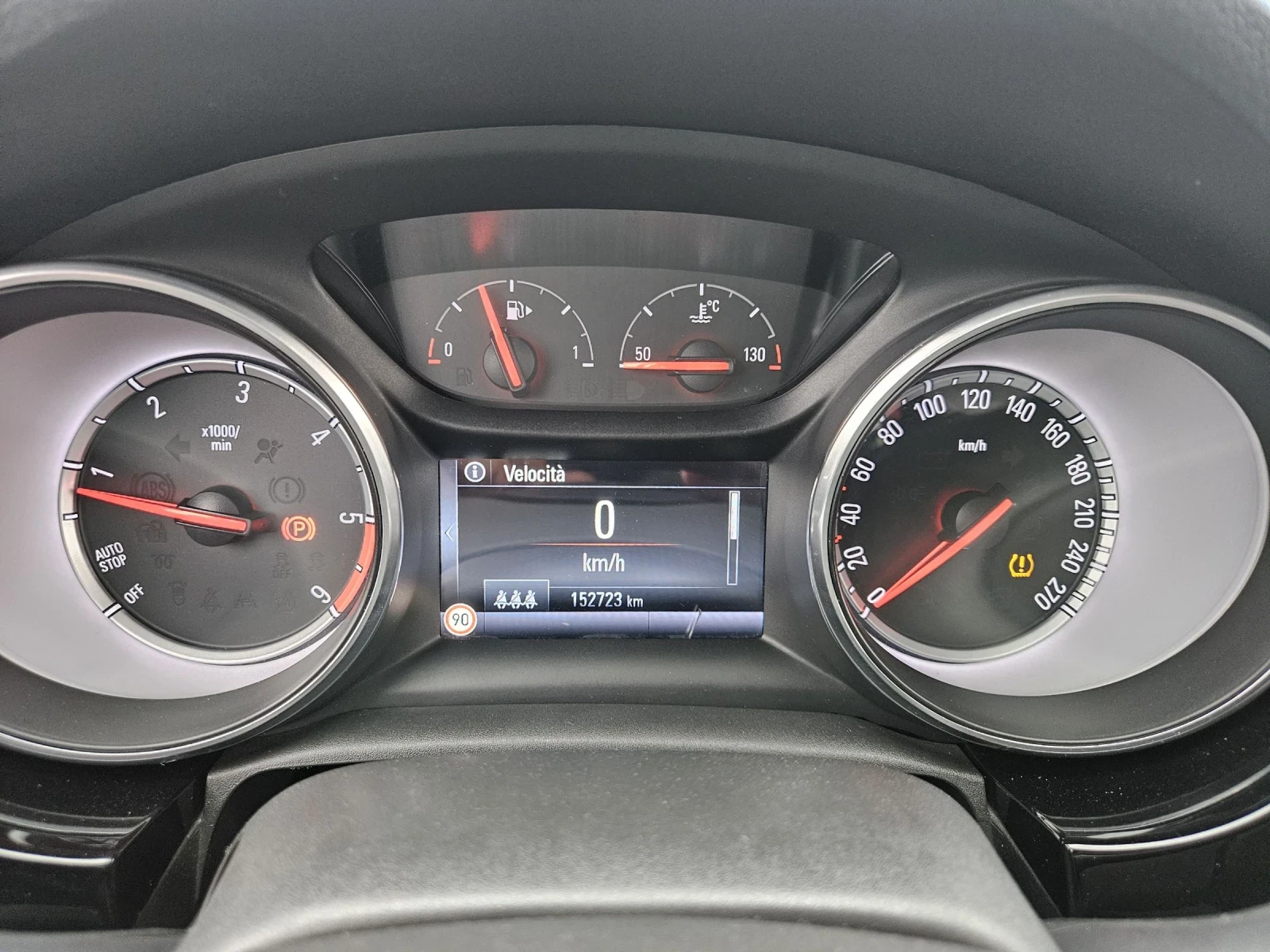 Opel Astra 1.6cdti Cosmo Navi Full extra!!!, снимка 13 - Автомобили и джипове - 54220637