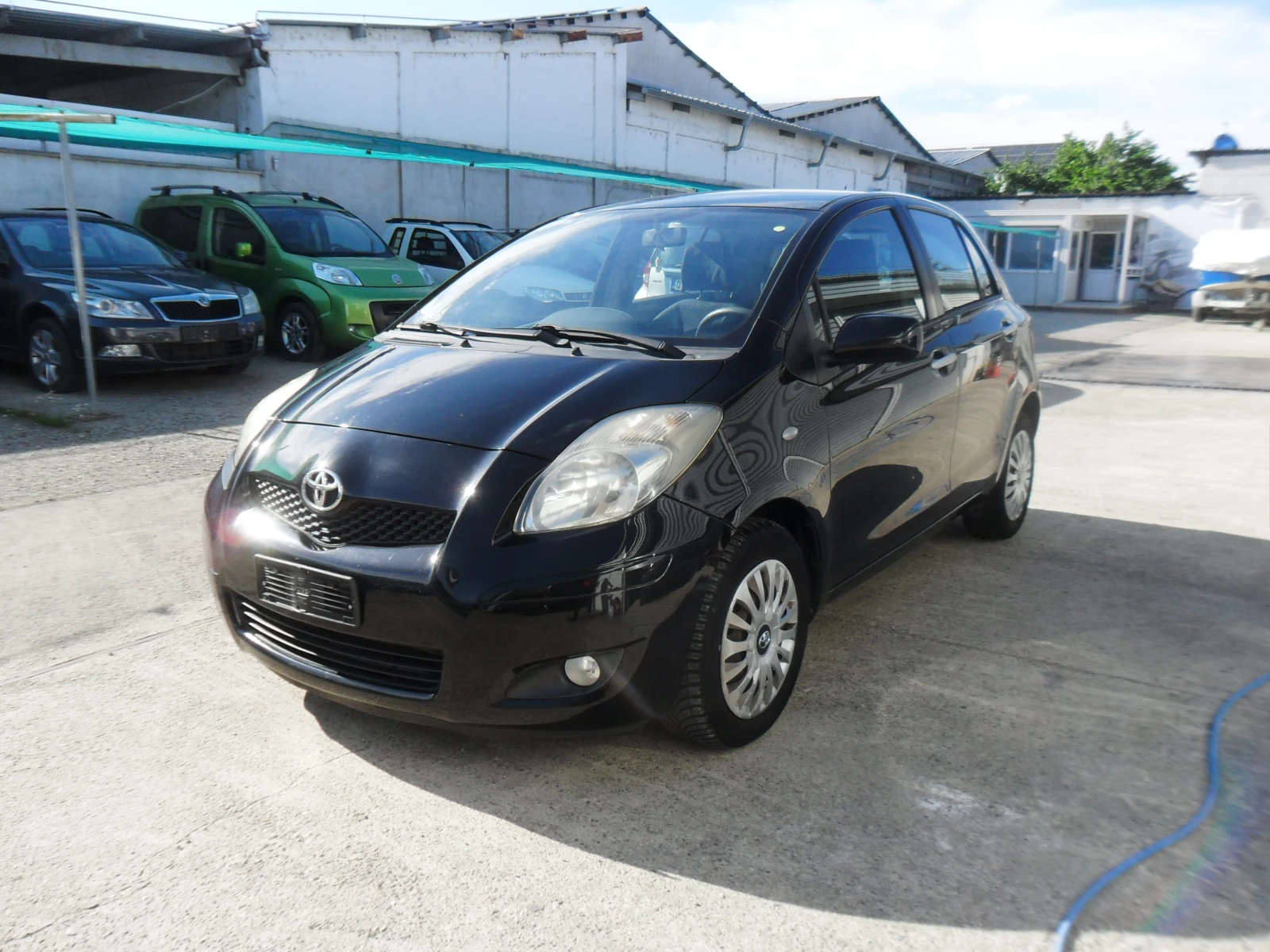 Toyota Yaris 1, 3-VVTI-KLIMATRONIK-ITALY