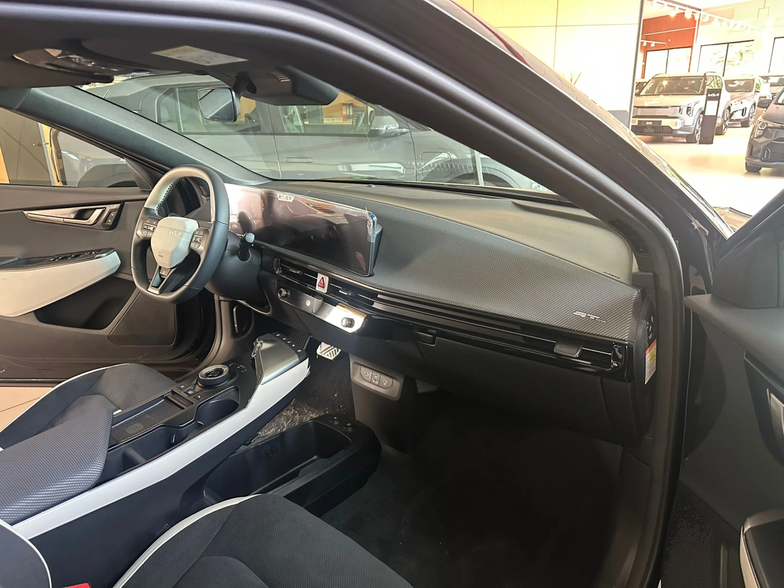 Kia EV6 650HP 4WD GT FULL 0KM ����������� ������� ���� | Mobile.bg � ����������� 8