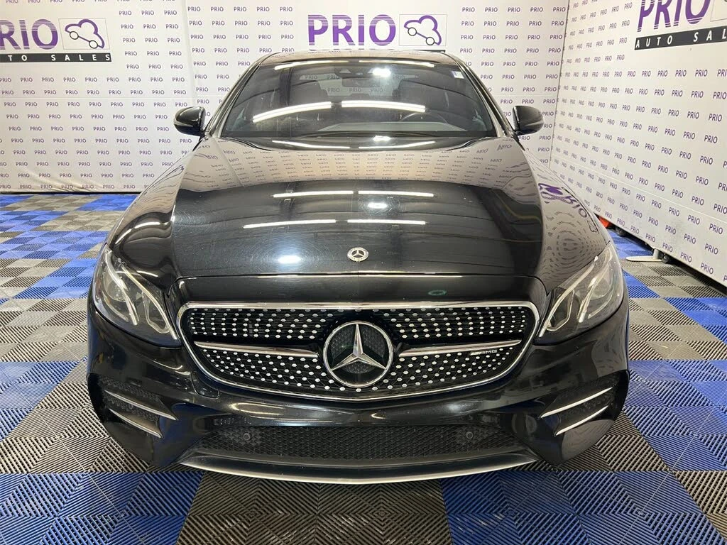 Mercedes-Benz E 43 AMG Sedan 4MATIC, снимка 2 - Автомобили и джипове - 54577829