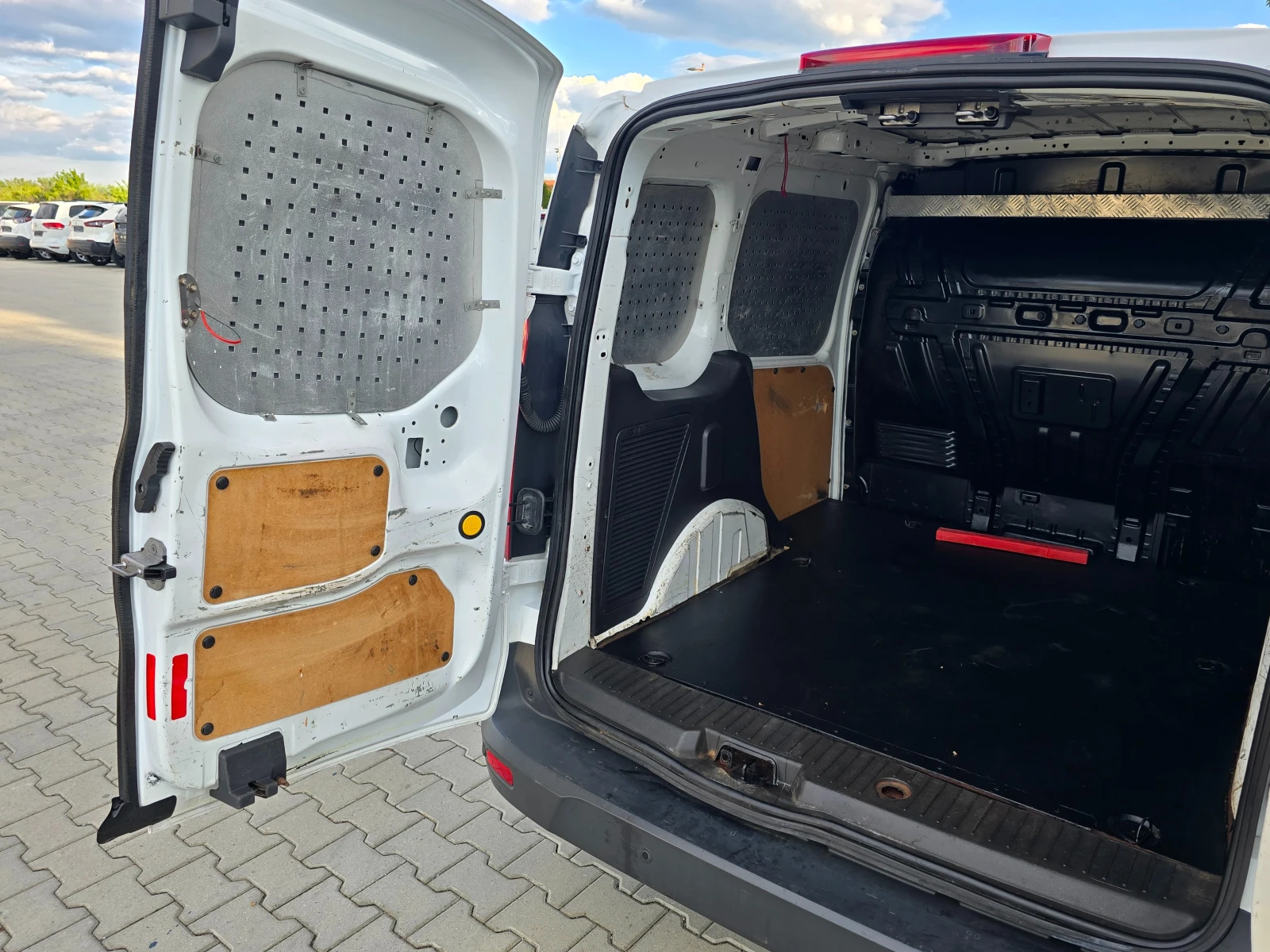 Ford Connect 1.6TDCI, 95к.с., 3 местен, Евро 5В!, снимка 12 - Автомобили и джипове - 54605425