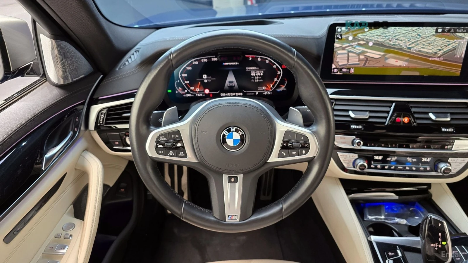 BMW 550 I / XDRIVE / M PKG / BOWERS / DISTRONIC / LASER, снимка 13 - Автомобили и джипове - 54670195