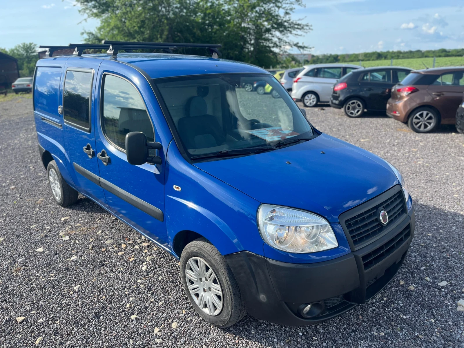 Fiat Doblo 1.9JTD Maxi КЛИМАТИК, снимка 2 - Автомобили и джипове - 54670163