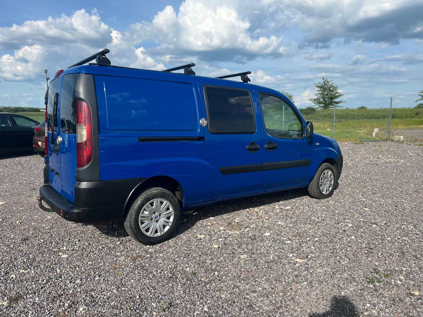 Fiat Doblo 1.9JTD Maxi КЛИМАТИК, снимка 7 - Автомобили и джипове - 54670163