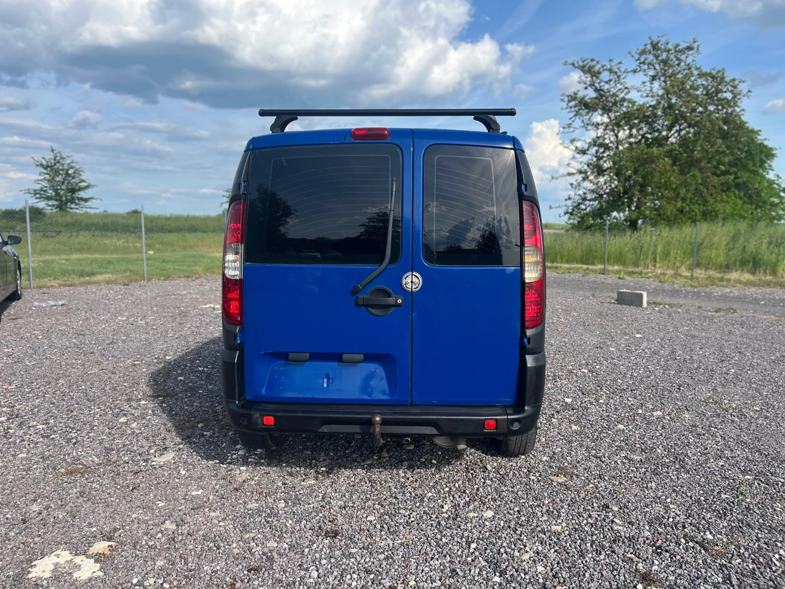Fiat Doblo 1.9JTD Maxi КЛИМАТИК, снимка 6 - Автомобили и джипове - 54670163