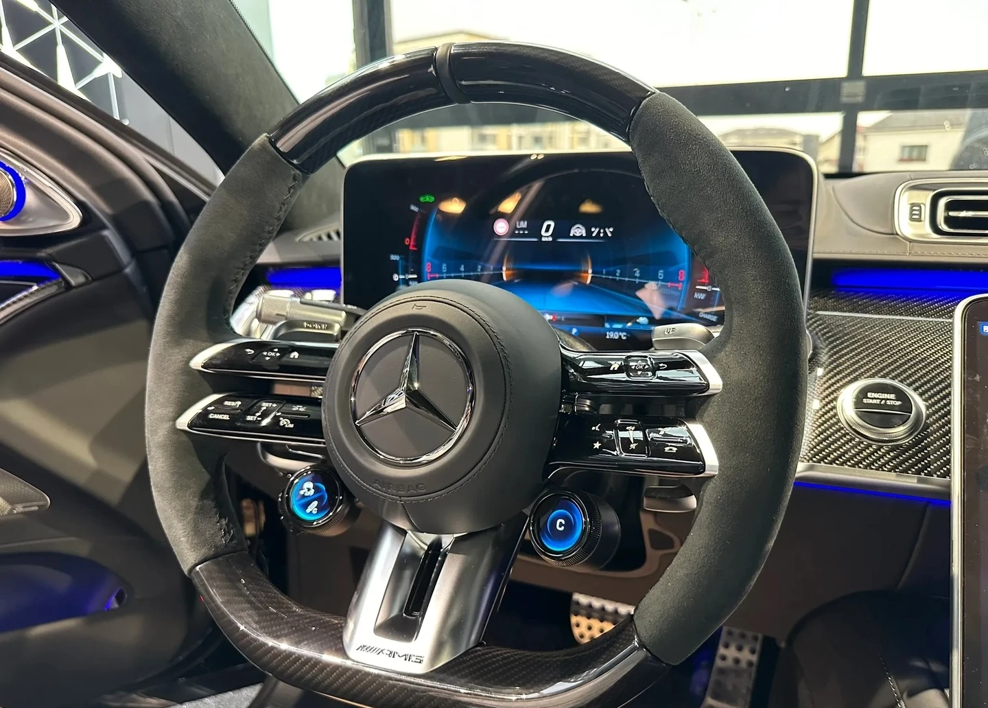 Mercedes-Benz S 63 AMG E PERFORMANCE L 4MATIC, снимка 8 - Автомобили и джипове - 54696422