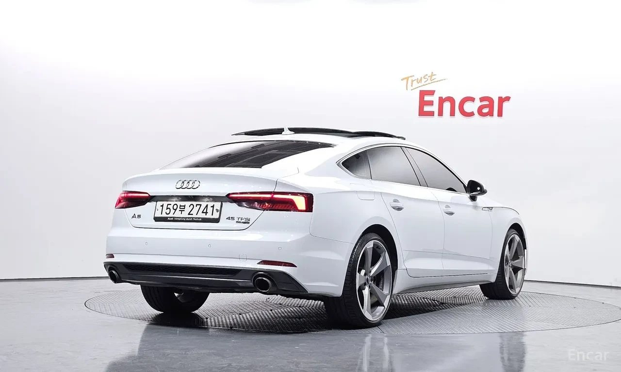 Audi A5 DISTRONIK* HEAD-UP* DIGITAL* 2 КЛЮЧА* КРАЙНА ЦЕНА, снимка 3 - Автомобили и джипове - 54701068