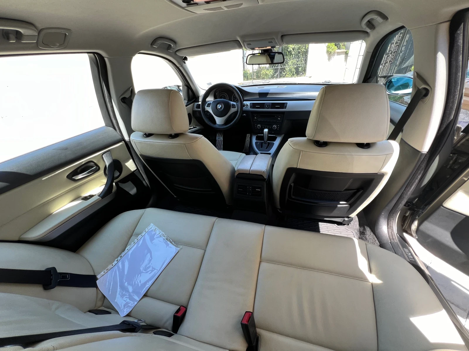 BMW 330 330 xi, снимка 12 - Автомобили и джипове - 55568300