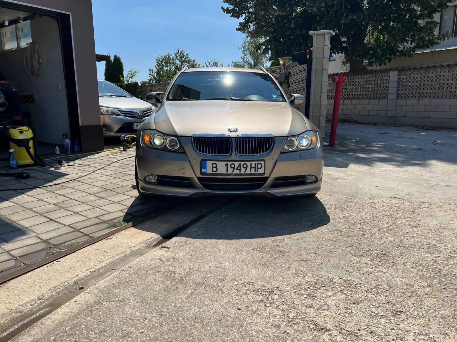 BMW 330 330 xi, снимка 3 - Автомобили и джипове - 55568300