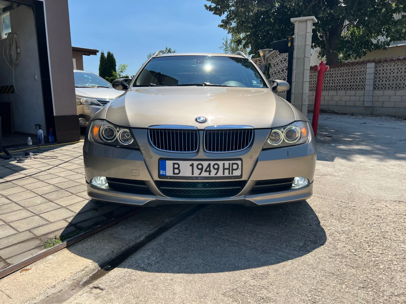 BMW 330 330 xi, снимка 2 - Автомобили и джипове - 55568300