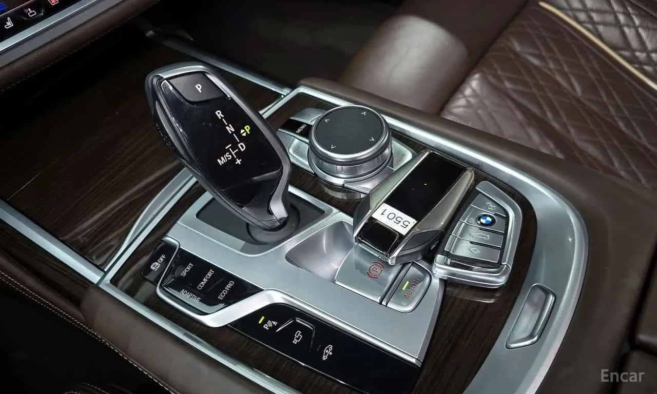 BMW 730 Ld xDrive Design Pure Excellence , снимка 9 - Автомобили и джипове - 56184938