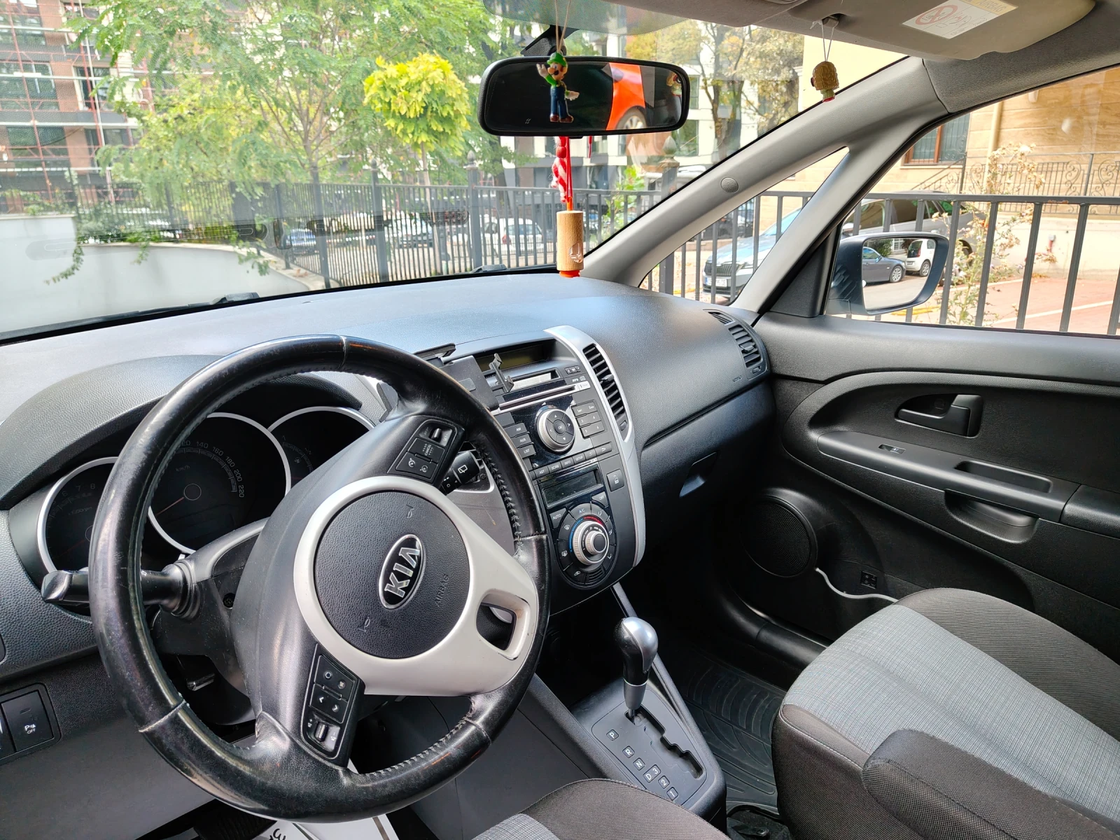 Kia Venga, снимка 10 - Автомобили и джипове - 56250480