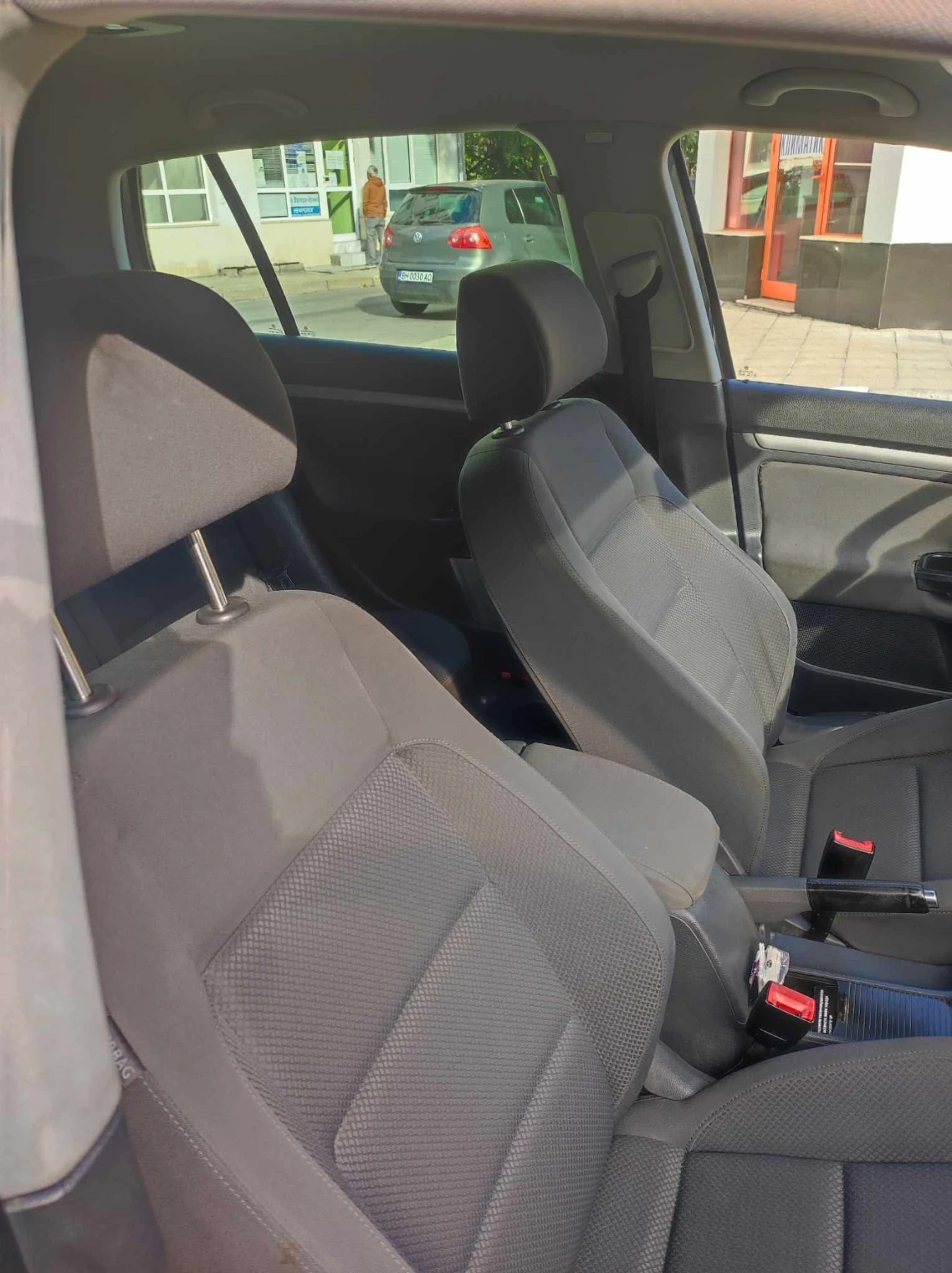 VW Golf 2.0 TDI 16V 140 �.�. | Mobile.bg � ����������� 9