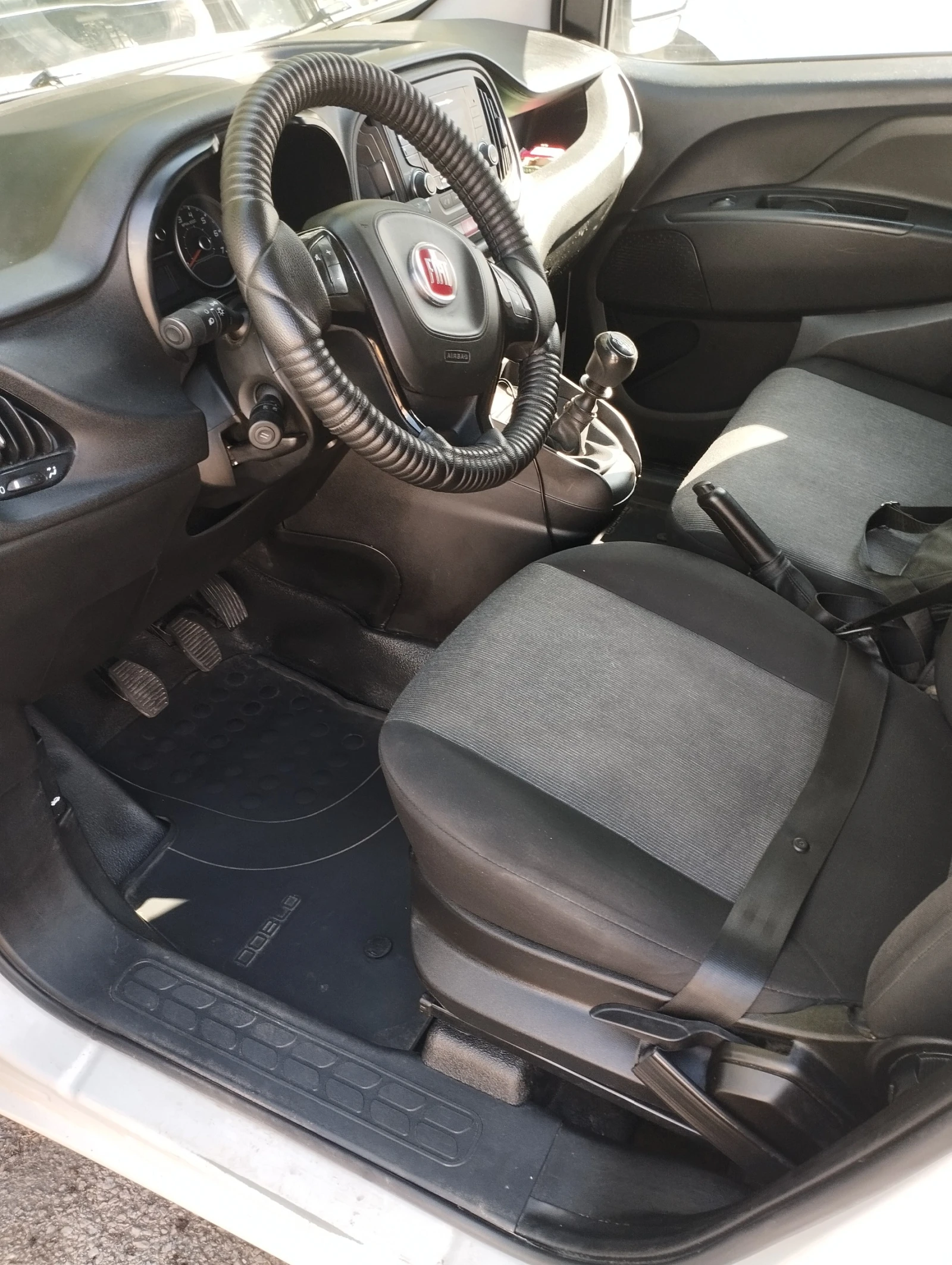 Fiat Doblo, снимка 7 - Автомобили и джипове - 56431020