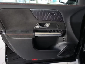 Mercedes-Benz EQA 300 4-MATIC AMG CAMERA LED, снимка 13