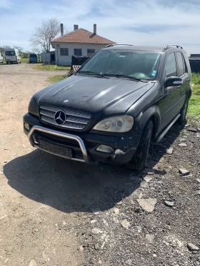 Mercedes-Benz ML 270 Джип, снимка 1