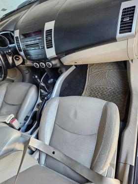 Mitsubishi Outlander ., снимка 6