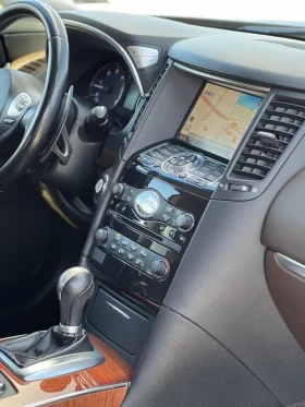 Infiniti QX70 | Mobile.bg    7