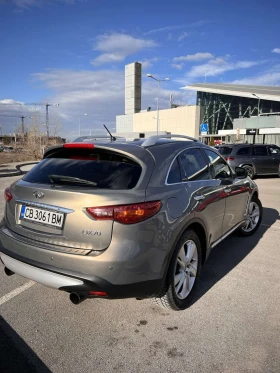 Infiniti QX70 | Mobile.bg    16