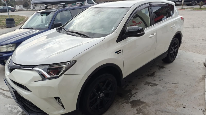 Toyota Rav4 Hybrid, снимка 1 - Автомобили и джипове - 49493788