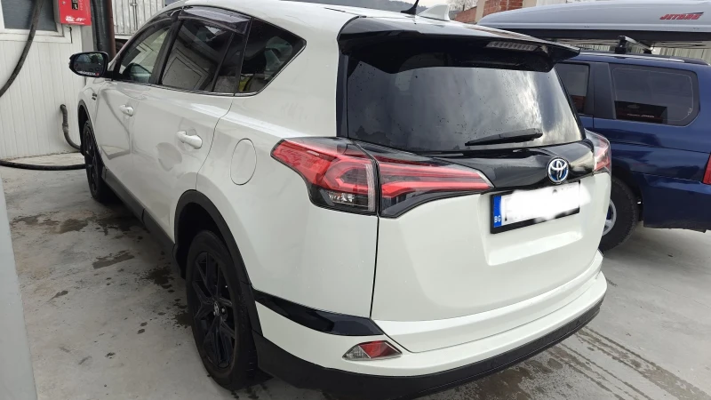 Toyota Rav4 Hybrid, снимка 4 - Автомобили и джипове - 49493788