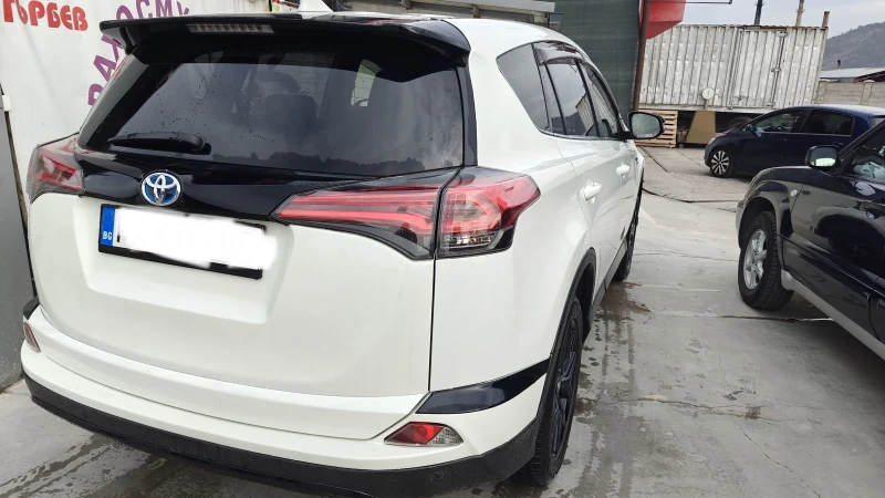 Toyota Rav4 Hybrid, снимка 3 - Автомобили и джипове - 49493788