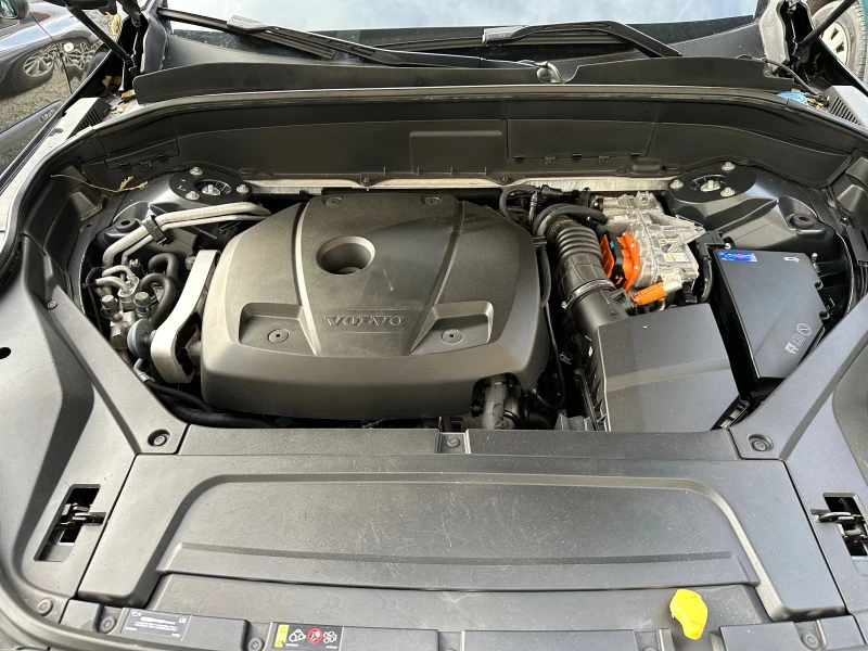 Volvo Xc90 T8 INSCRIPTION , снимка 3 - Автомобили и джипове - 52342453
