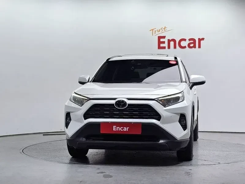 Toyota Rav4 2.5* 2WD* Camera* Navi* , снимка 2 - Автомобили и джипове - 55058848