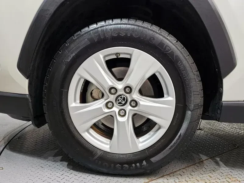 Toyota Rav4 2.5* 2WD* Camera* Navi* , снимка 7 - Автомобили и джипове - 55058848