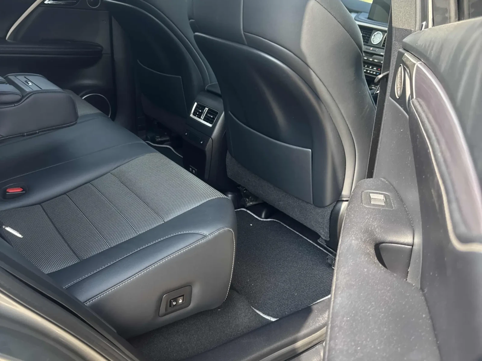 Lexus RX 350 * AWD * CARFAX * БЕЗ ПЪРВОНАЧАЛНА ВНОСКА - изображение 9