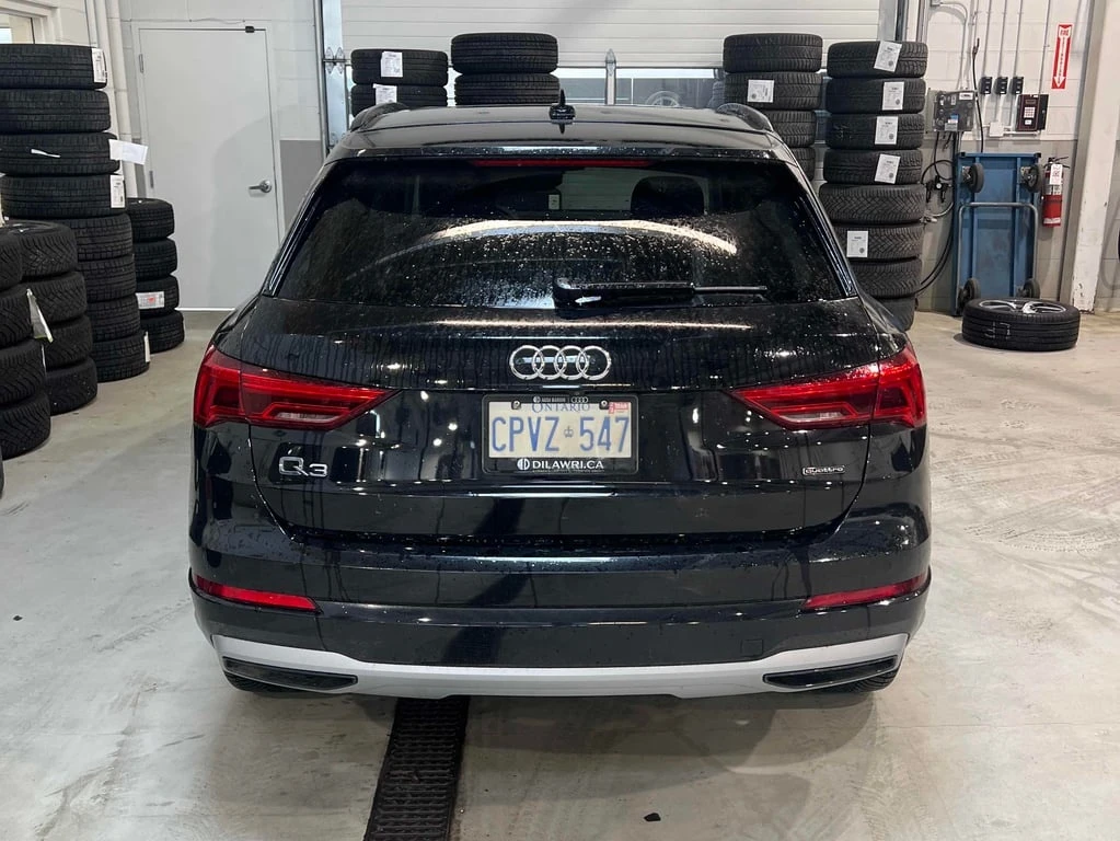 Audi Q3 * Komfort * CARFAX * БЕЗ ПЪРВОНАЧАЛНА ВНОСКА - изображение 4