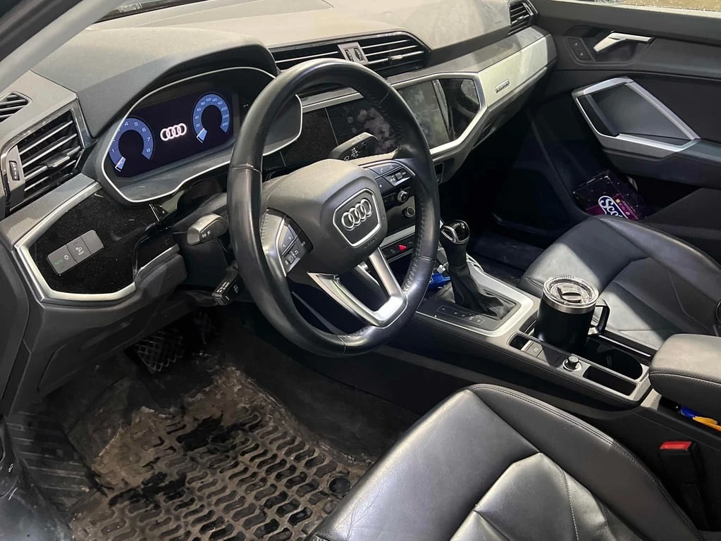 Audi Q3 * Komfort * CARFAX * БЕЗ ПЪРВОНАЧАЛНА ВНОСКА - изображение 5