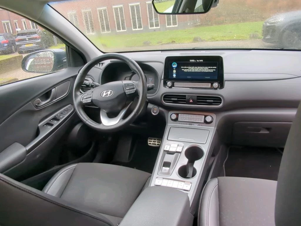 Hyundai Kona 64KWh/PREMIUM/SOH100%/BLUELINK/����������/80000KM | Mobile.bg � ����������� 7