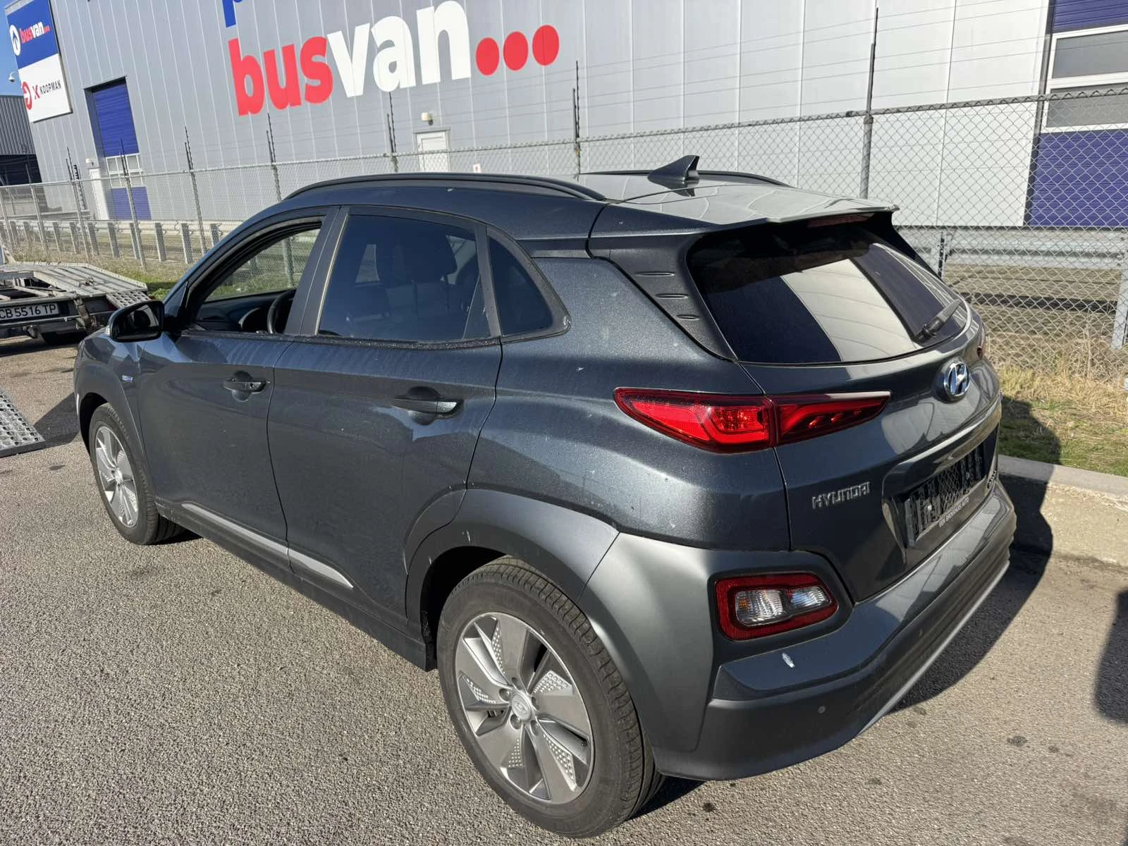 Hyundai Kona 64KWh/PREMIUM/SOH100%/BLUELINK/����������/80000KM | Mobile.bg � ����������� 2
