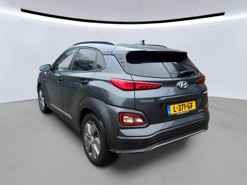 Hyundai Kona 64KWh/PREMIUM/SOH100%/BLUELINK/����������/80000KM | Mobile.bg � ����������� 3